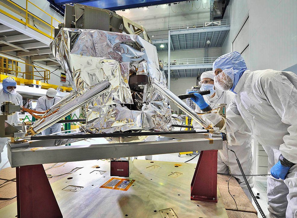 Engineers conduct a “receiving inspection” of the James Webb Space Telescope’s Mid-Infrared Instrument at NASA’s Goddard Space Flight Center after its journey from the United Kingdom. Credits: NASA/Chris Gunn