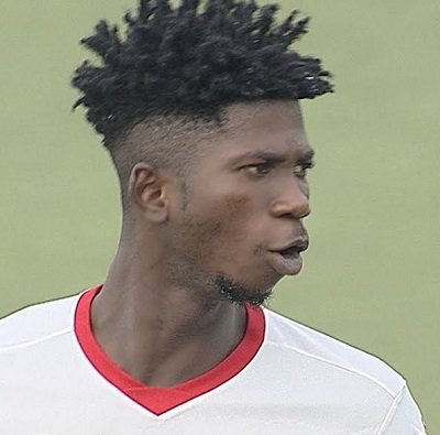 Konadu Yiadom – Hearts central defender