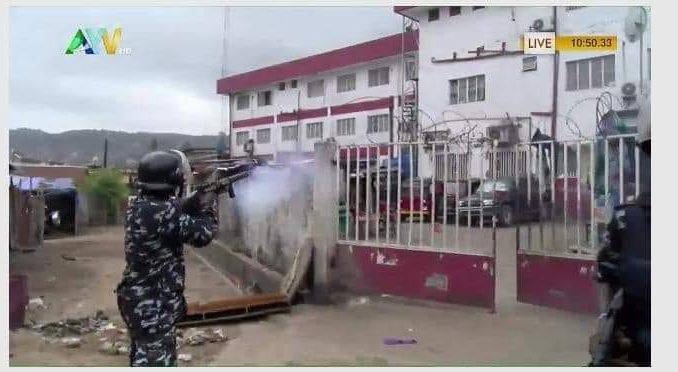 Police open fire at opposition headquarters