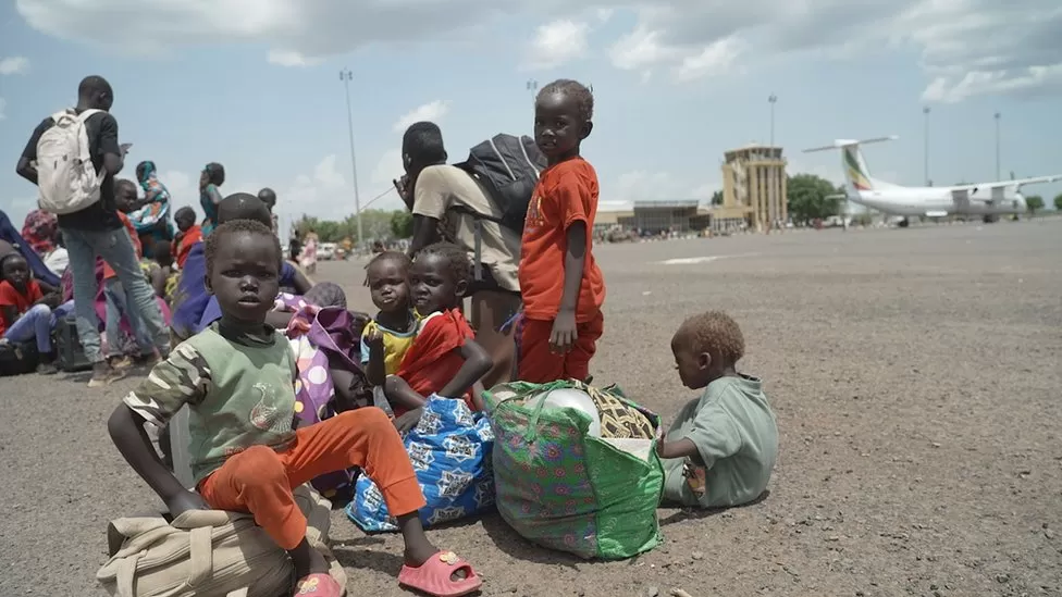 Unaccompanied children are among thousands of people stuck in South Sudan after fleeing Sudan.webp
