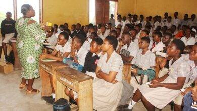 Mrs Akpene Awudor addressing the students Photo Anita Nyarko-Yirenkyi (2)