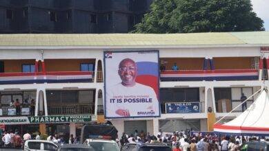 • Vice President Bawumia (middle) cutting the tape to open the office