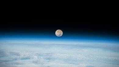 The Full Moon is pictured setting below Earth's horizon from the International Space Station as it orbited 262 miles above the Pacific Ocean. Credits: NASA