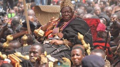 Asantehene receives 1st batch looted regalia from University of California------Asantehene,Otumfuo Osei Tutu II