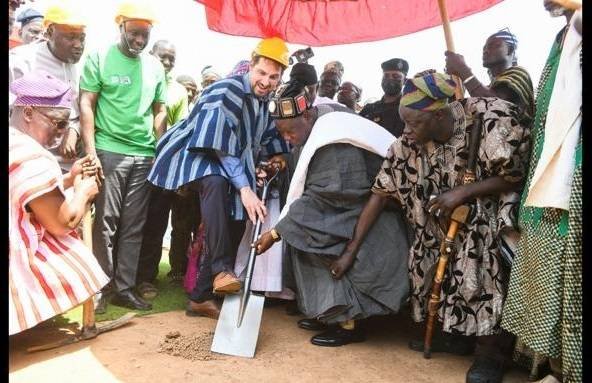 Yoo Naa Andani Yakubu with Mr Steffen Kuhl , MD of IFE breaking the ground to kick start the project while Mr Yakubu-Tali ,MD of ADB and Mr Nurideen Mohammed, CEO of Northshore look on