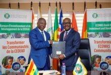 Dr Mohammed Amin Adam (left) and his counterpart, Sanni Yaya with the MoU