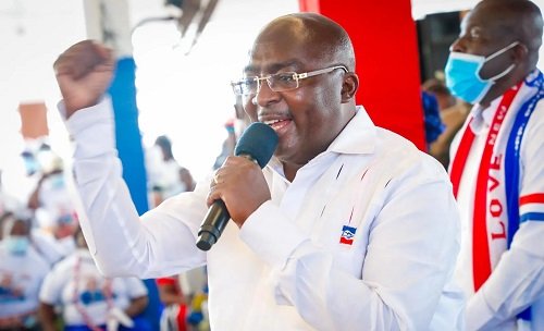 • Dr Bawumia addressing the NPP supporters in Bono East