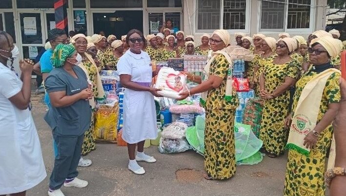 Ghana: West Volta Presbytery Women Bible Class of EP Church presents items to Korle-Bu babies unit Ghana: West Volta Presbytery Women Bible Class of EP Church presents items to Korle-Bu babies unit