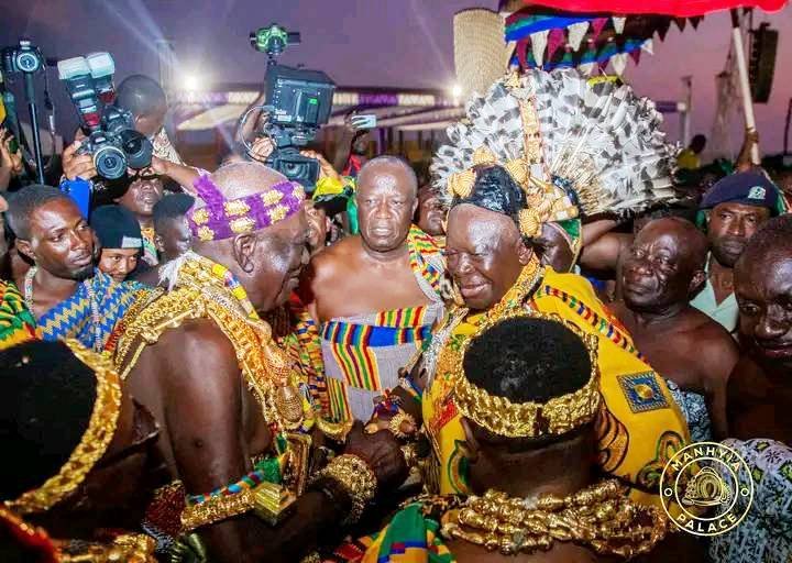 • Osabarima Kwesi Atta II (left) welcoming Asantehene, Otumfuo Osei Tutu II to the durbar grounds