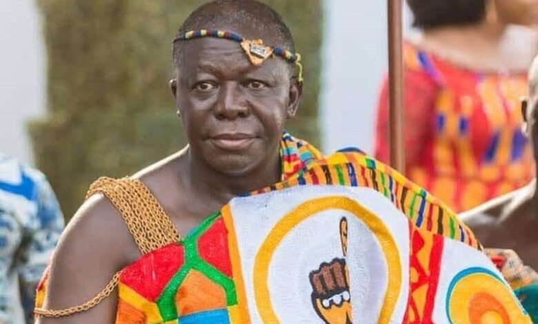 • Asantehene, Otumfuo Osei Tutu