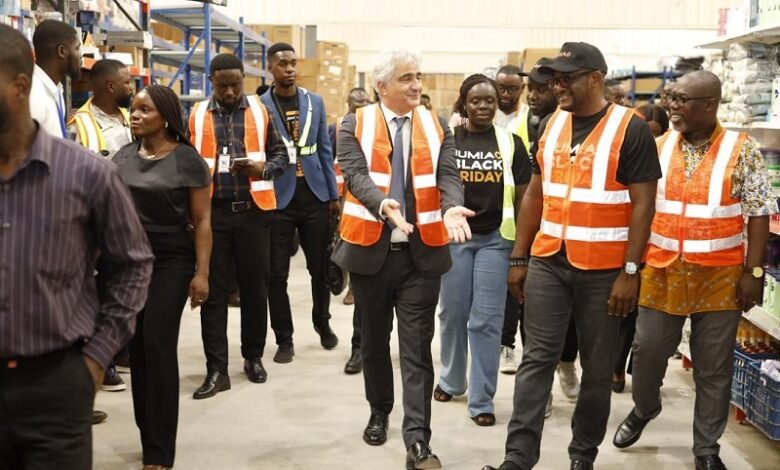 • Officials of Jumiatouring the new warehouse