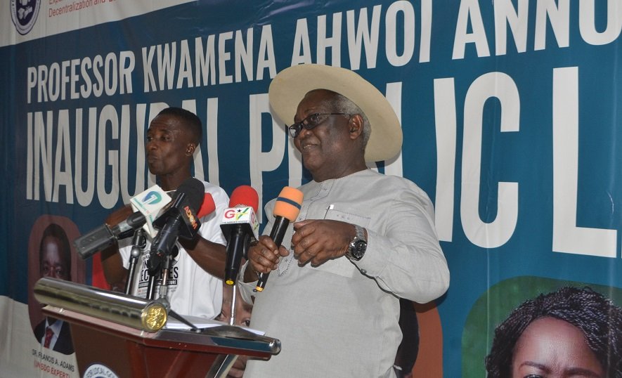 • Prof. Kwamena Ahwoi (inset) giving the lecture Photo: Victor Buxton