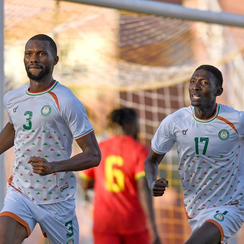 • Nigerien Oumar Sako celebrates with teammate Boubacar Djibrill Goumey after scoring against the Black Stars in the 2025 AFCON qualifer