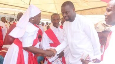 • Mr Frank Annoh Dompreh interacting with Prophetess Mercy Ataa Nkansah III