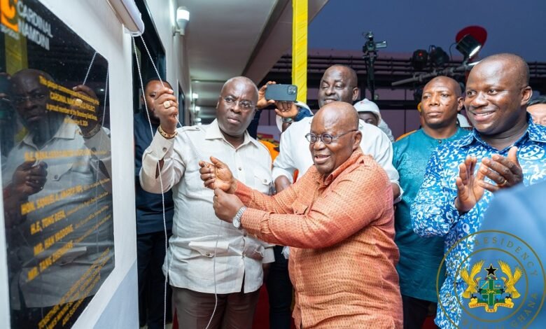 President Akufo-Addo (middle) unveiling the Cardinal Namdini Gold Mine