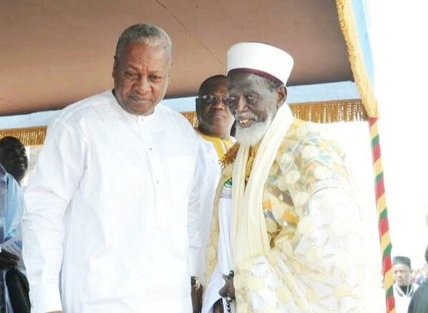 Flashback: Sheikh Dr Osman Nuhu Sharubutu (right) with President-elect, Mr John Dramani Mahama