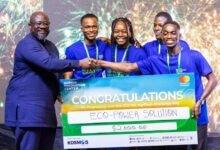 • Eco Power Solution team recieving their prize