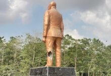 • The vandalised statue of President Nana Addo Dankwa Akufo-Addo