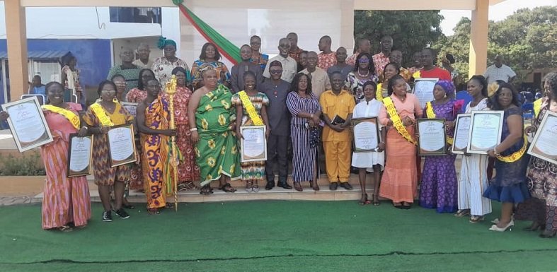 • The dignitaries and awardees after the ceremony