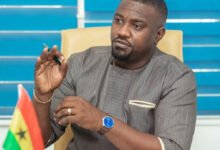 • John Dumelo