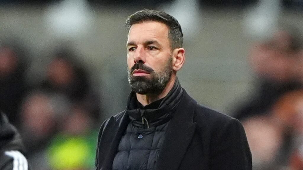 • Ruud van Nistelrooy