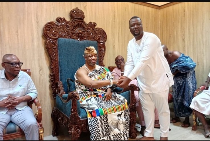 • Mr Kotey with the Ga Mantse, King Tackie Teiko Tsuru II, during the courtesy call