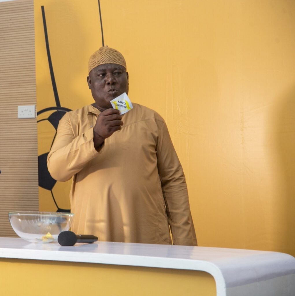 • Nii Maale Adsei, CEO of Mamedia Ventures pick the Karela ballot at the draw