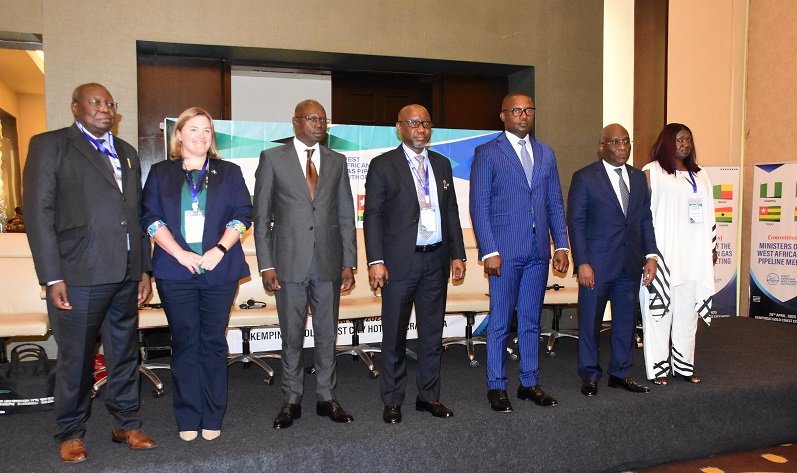 Mr John Abdulai Jinapor (third from right) with the committee of ministers of WAGP Photo: Seth Osabukle • Dr Raju Sonavane addressing the graduants