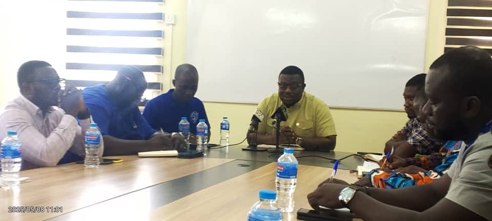 • Mr Patrick Antwi (middle) addressing the meeting