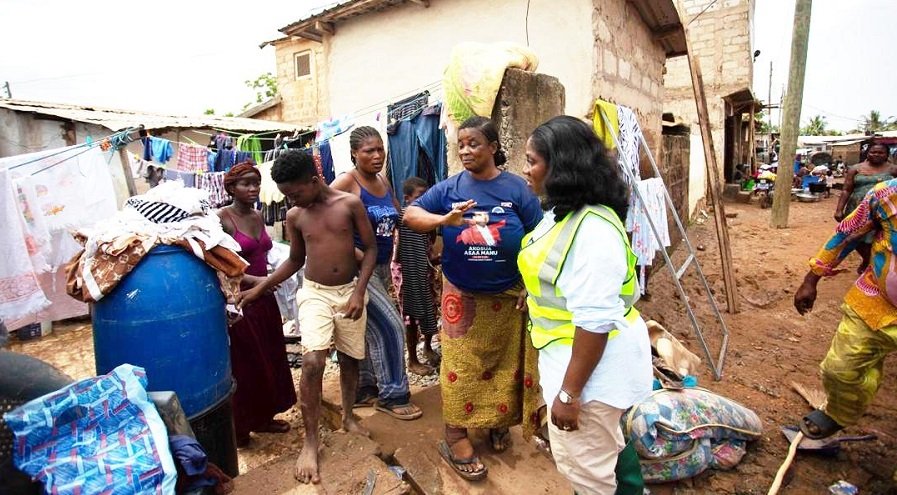 • Ms Manu (in vest) interacting with some of the affected residents