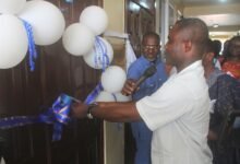 • Mr Akandoh cutting the tape to inaugurate the HD virtual table and laboratory