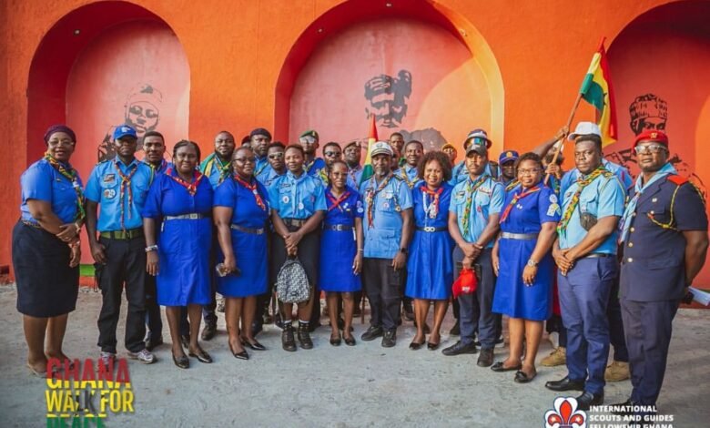 Dr Albert Tetteh Botchwey, (sixth from right) with other executives of SGF-Gh and the GGGA