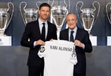Xabi Alonso (left) with Florentino Pérez