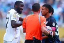 Antonio Rudiger and Gustavo Cabral argue late in the game