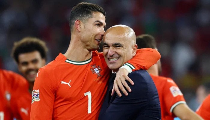 Coach Martinez with Ronaldo