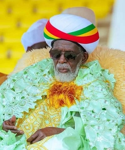 • Sheikh (Dr) Osman Nuhu Sharubutu, National Chief Imam