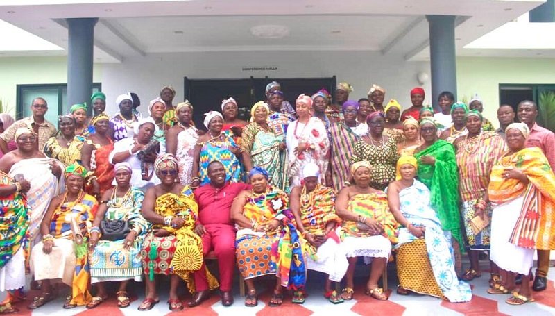 • Health officials and Queenmothers after the training programme