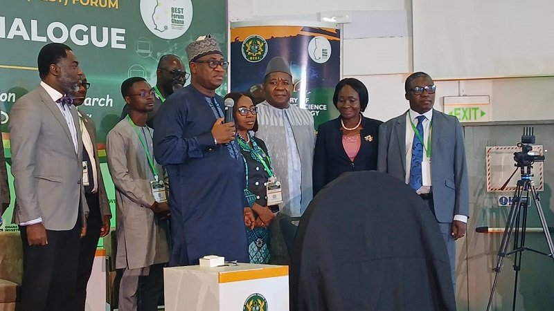 • Dr Ibrahim Murtala Muhammed (with mic in hand) with other dignitaries at the event