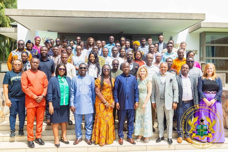 • Mr Sampson Ahi (middle, front row) with the participants after the workshop