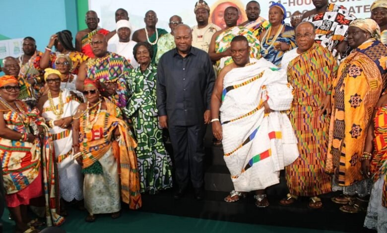 • President Mahama (fourth from right) with Gbese Mantse, (Dr) Nii Ayi-Bonte II (third from right) and other traditional rulers at the 24 hr plus economic launch