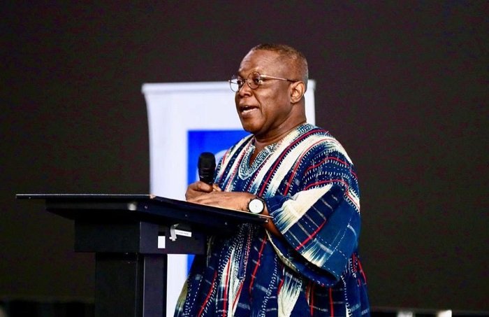 Dr Thompson speaking at the programme