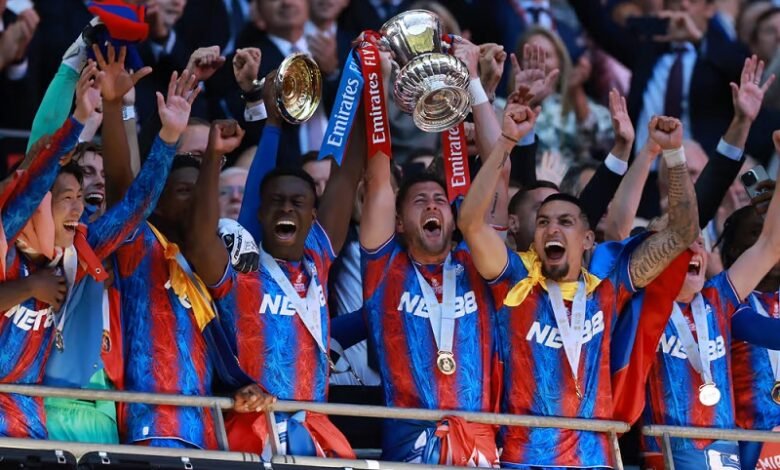 Players of Crystal Palace celebrating their FA Cup victory