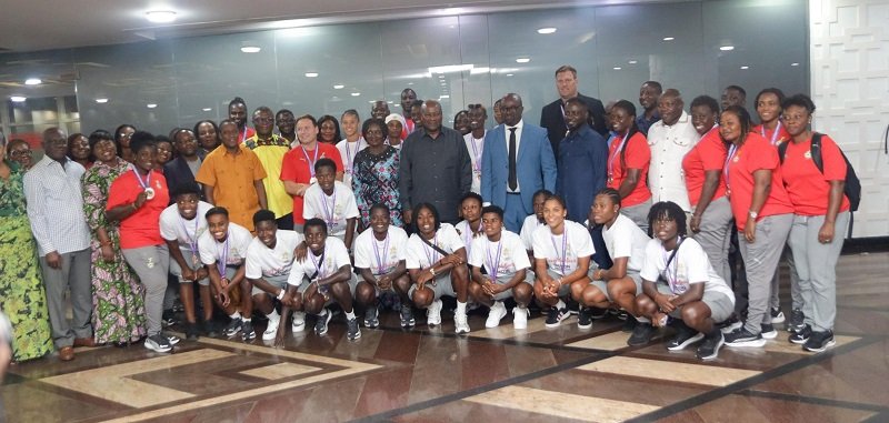 • President Mahama (arrowed) flanked to his right by Vice President Prof. Opoku Agyemang together with dignitaries, officials and players of the team