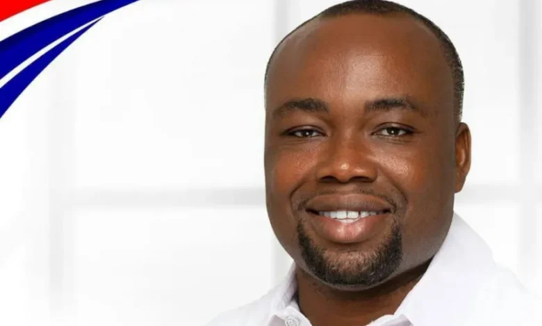 • The late Ernest Yaw Kumi