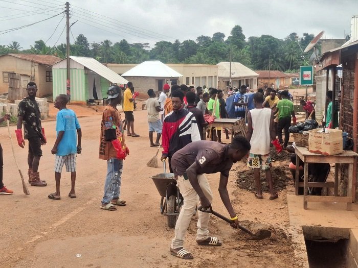 • Amantia residents cleaning the town