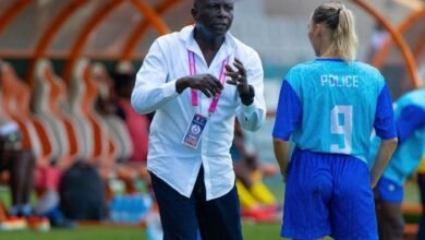 • Coach Basigi issuing out instructions to Laura Juul Hansen during Sunday’s game