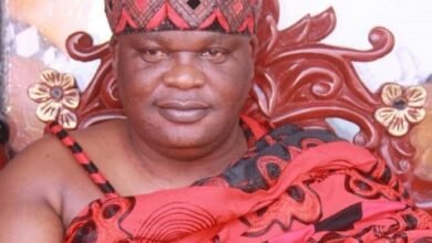 • Dr NiiAyi-Bonte II