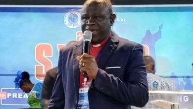 • Right Reverend Dzomeku (inset) addressing the gathering