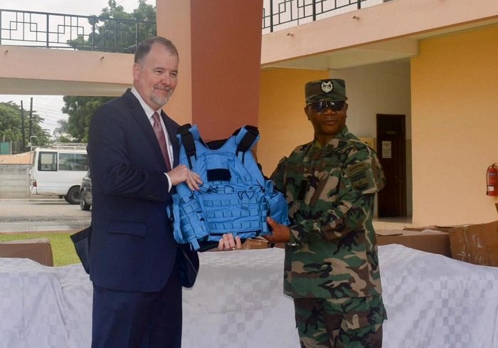 • Major General Lawrence Kwaku Gbetanu (right) receiving the items from Mr Rolf Olson