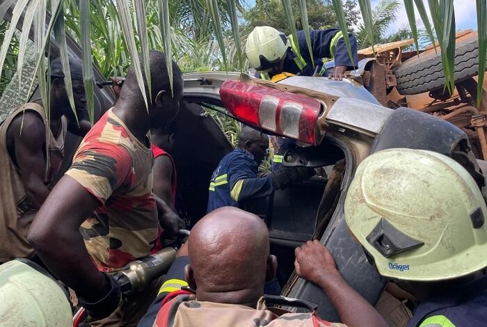 Personnel from the GNFS in a rescue operation